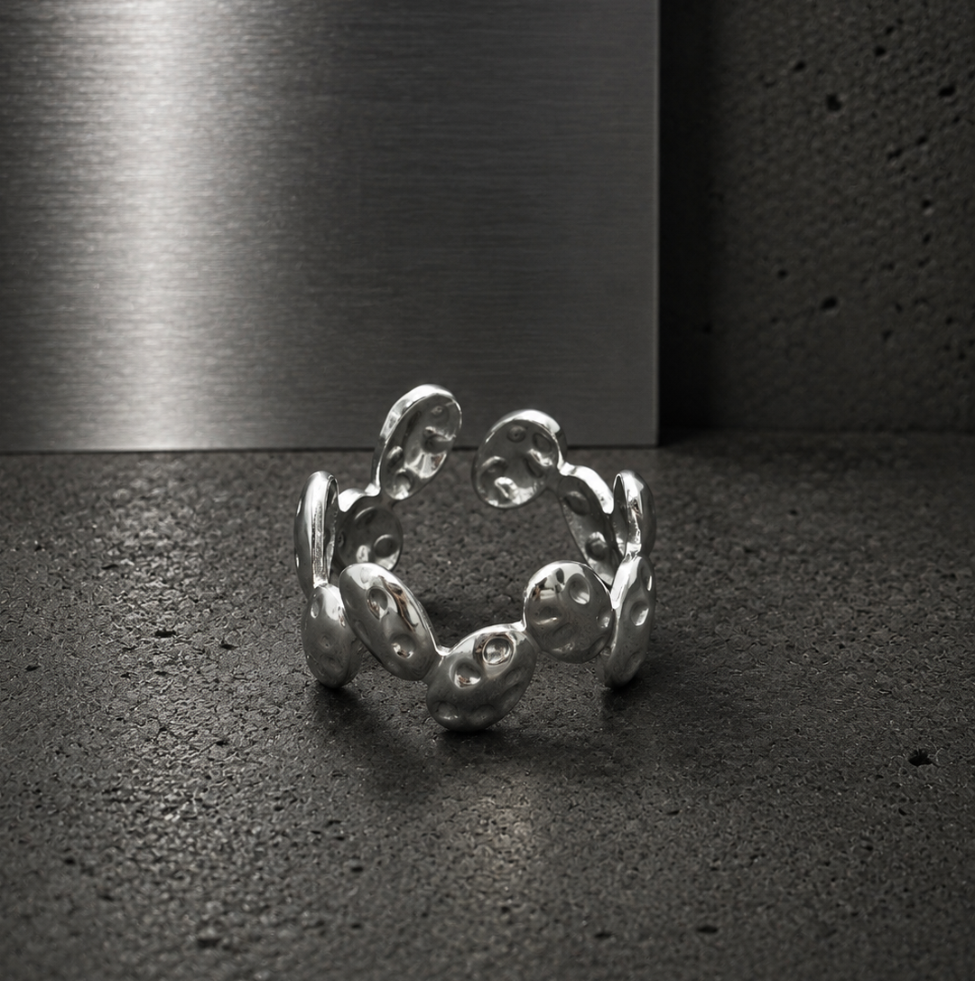 Cadence Ring SS6