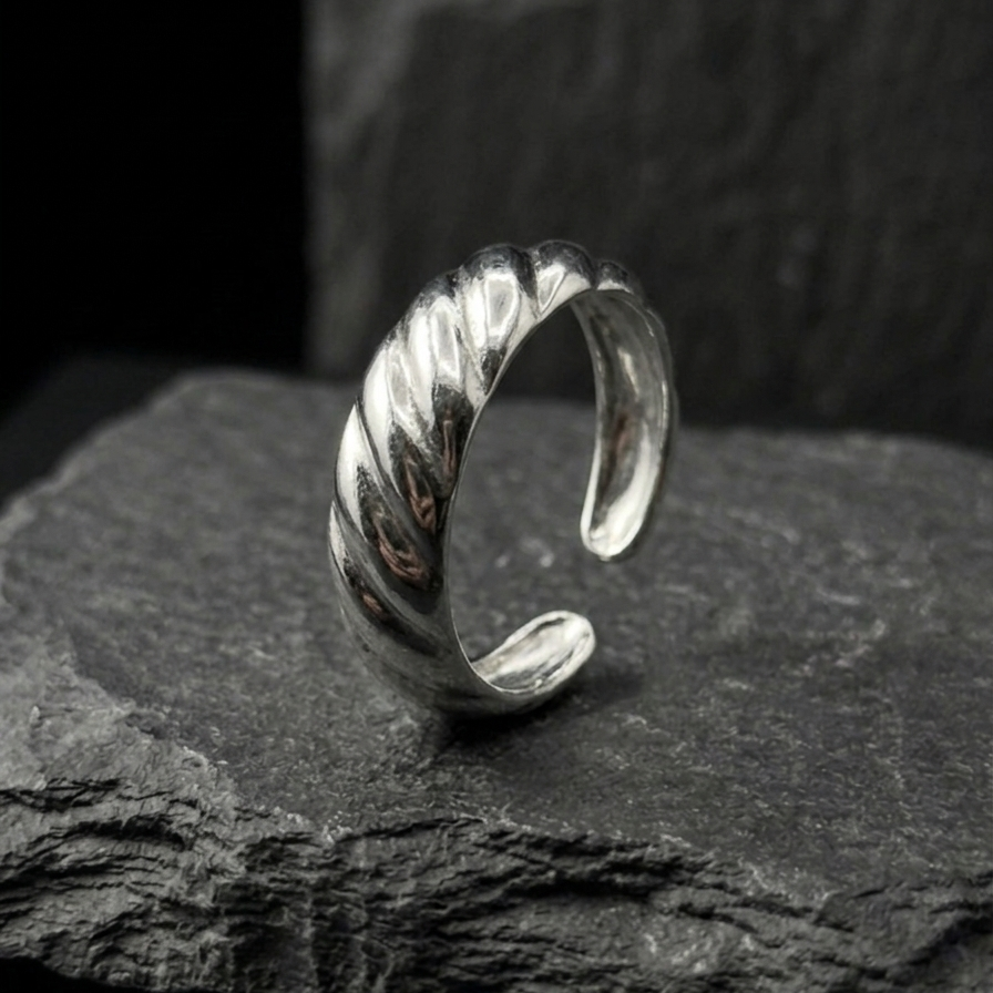 Siren Ring 05