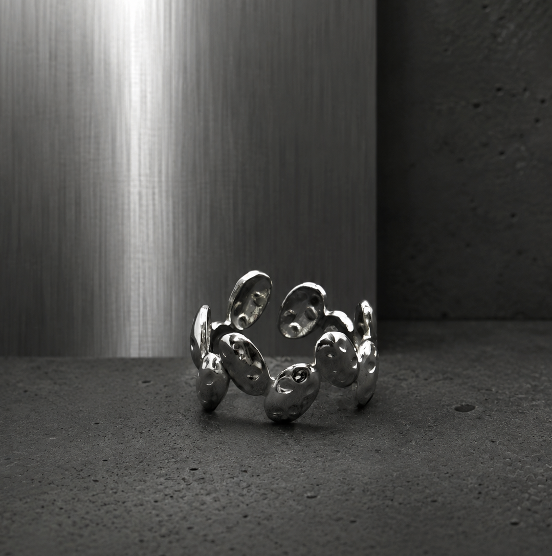 Cadence Ring SS6