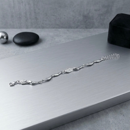 Molten Link